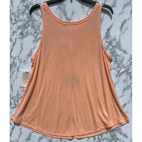 St. Johns Bay Womens Peach Tank Top With Parrot Graphic Design Sleeveless Size L - Picture 2 of 6
